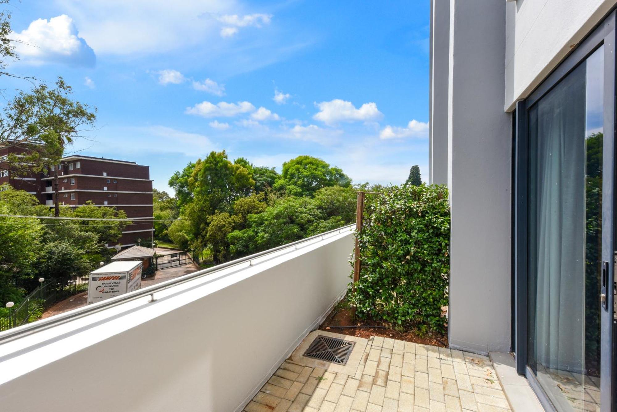 The Regency Apartments Pretoria-Noord Extérieur photo
